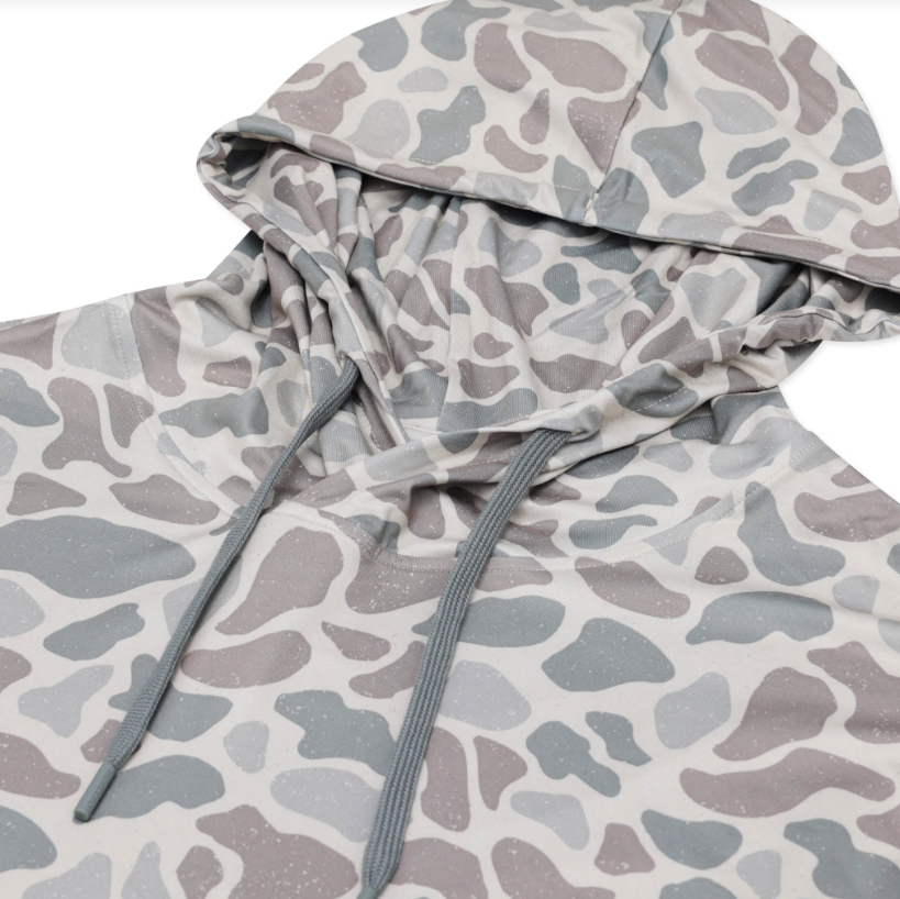 PERFORMANCE HOODIE / Classic Deer Camo