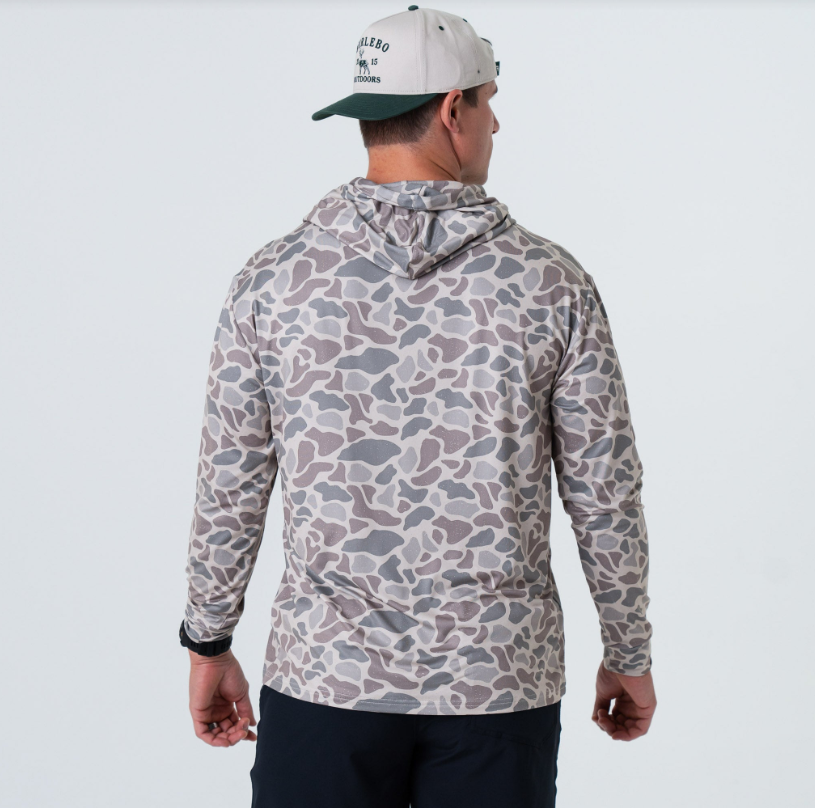 PERFORMANCE HOODIE / Classic Deer Camo