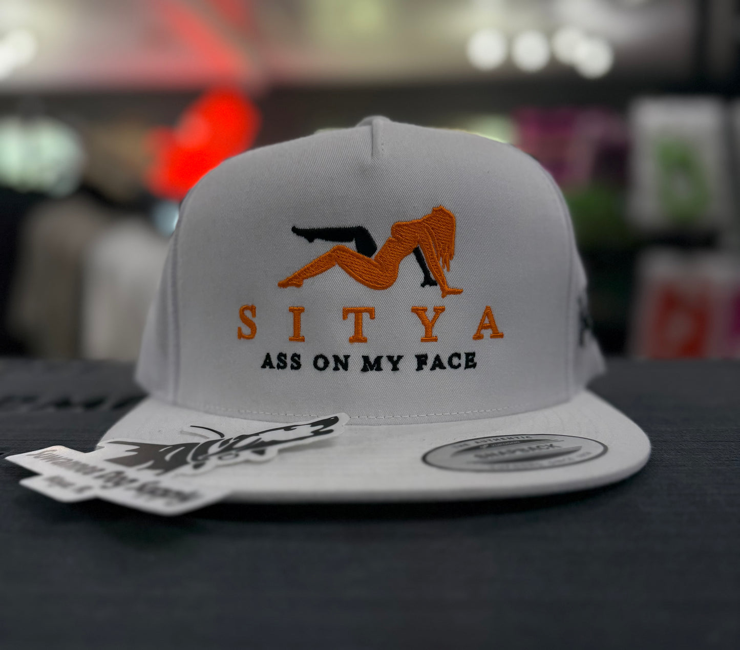 MHC Sitya Hat