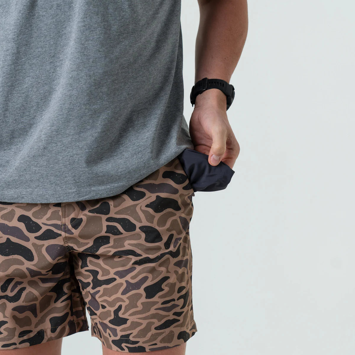 EVERYDAY SHORT / Gauge Camo